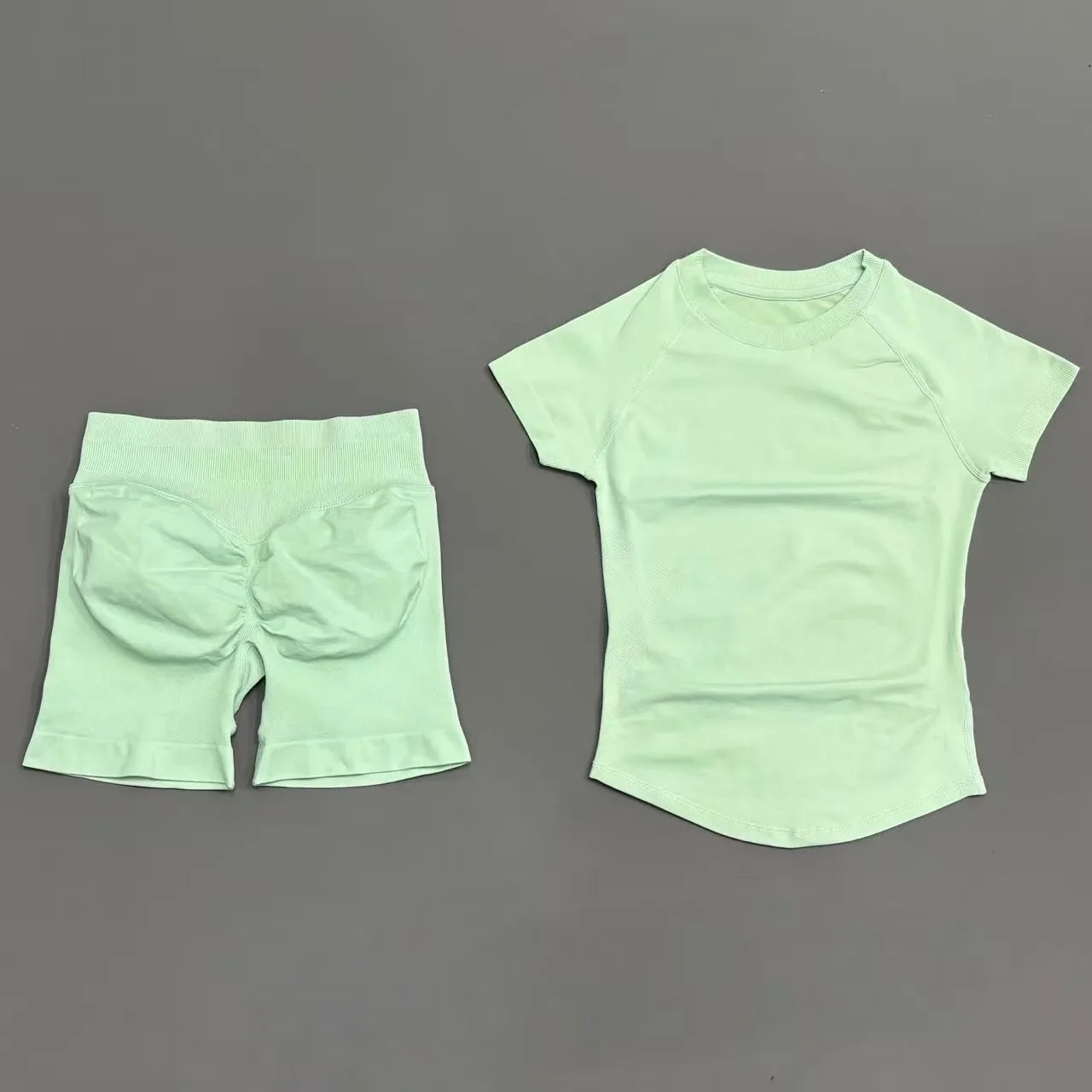 HISTELLO Women’s 2-Piece Seamless Workout Set